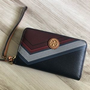Tory Burch Red Agate Lyon Wallet/Wristlet
